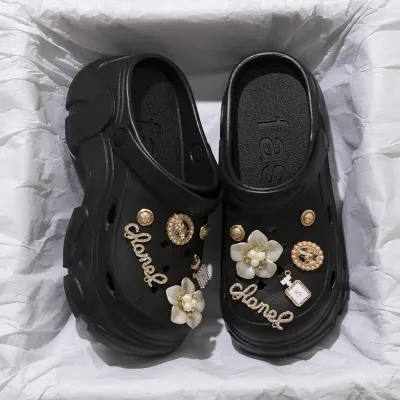 DEW DROP FEMALE SLIPPER